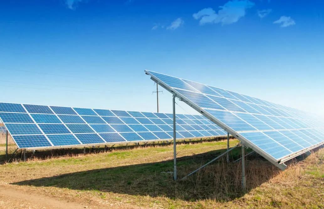 solar-plant-2021-04-02-21-04-01-utc-1033x667